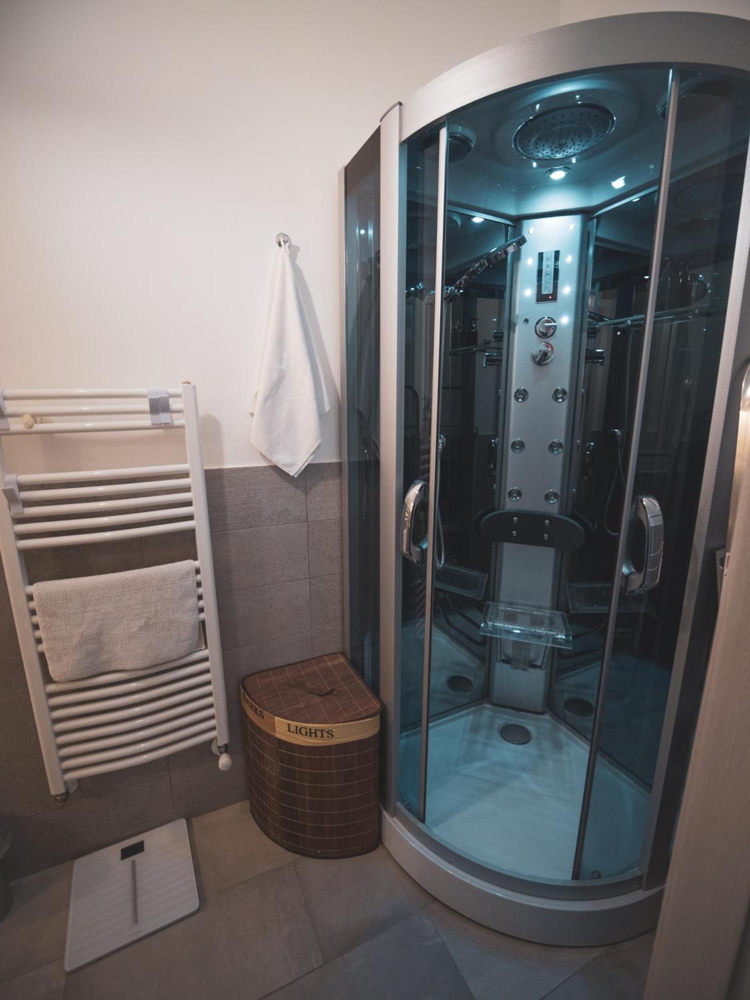 Itiseasy Palermo 1 E 2 Private Apartments Kültér fotó